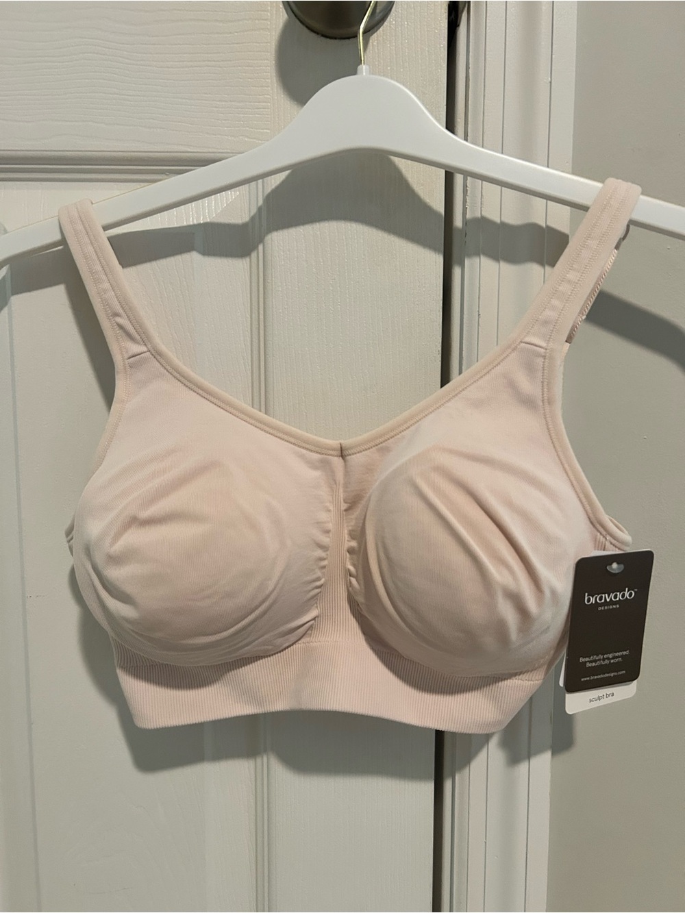NWT Bravado Wireless Sculpt Bra